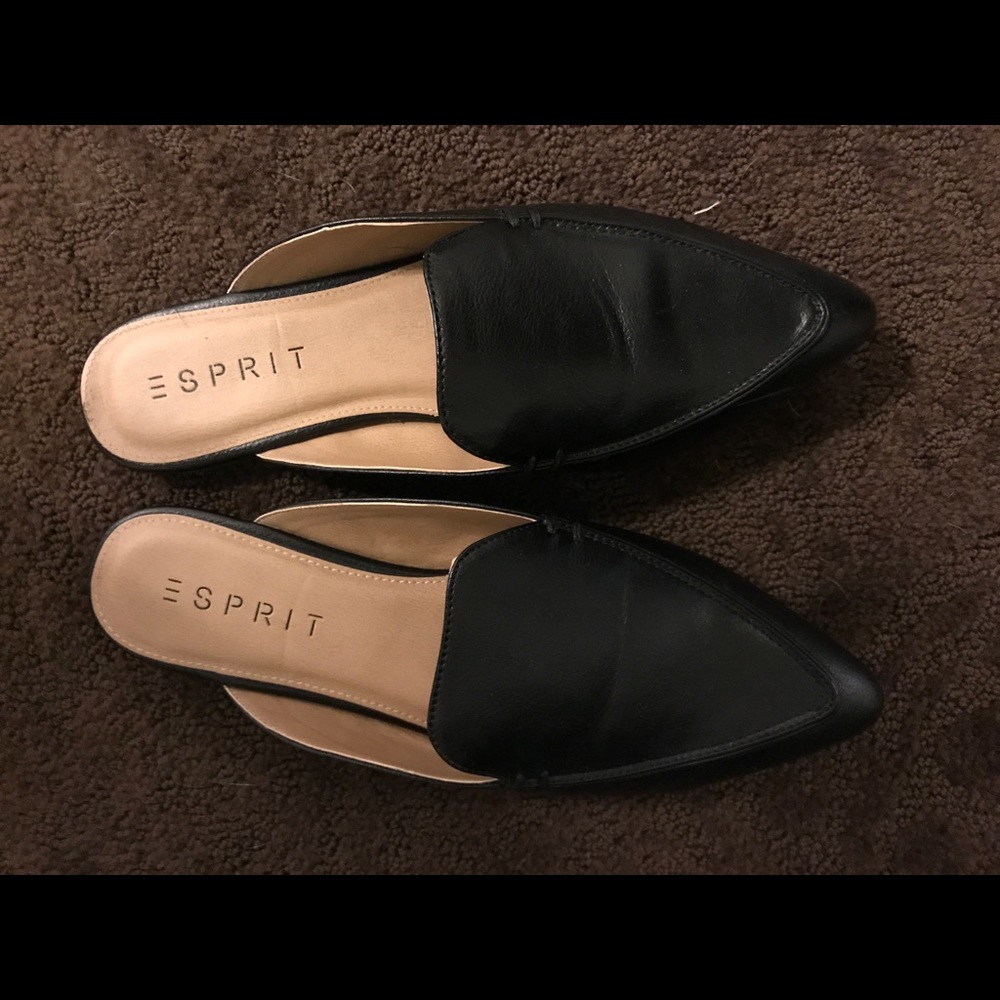 Black flats
